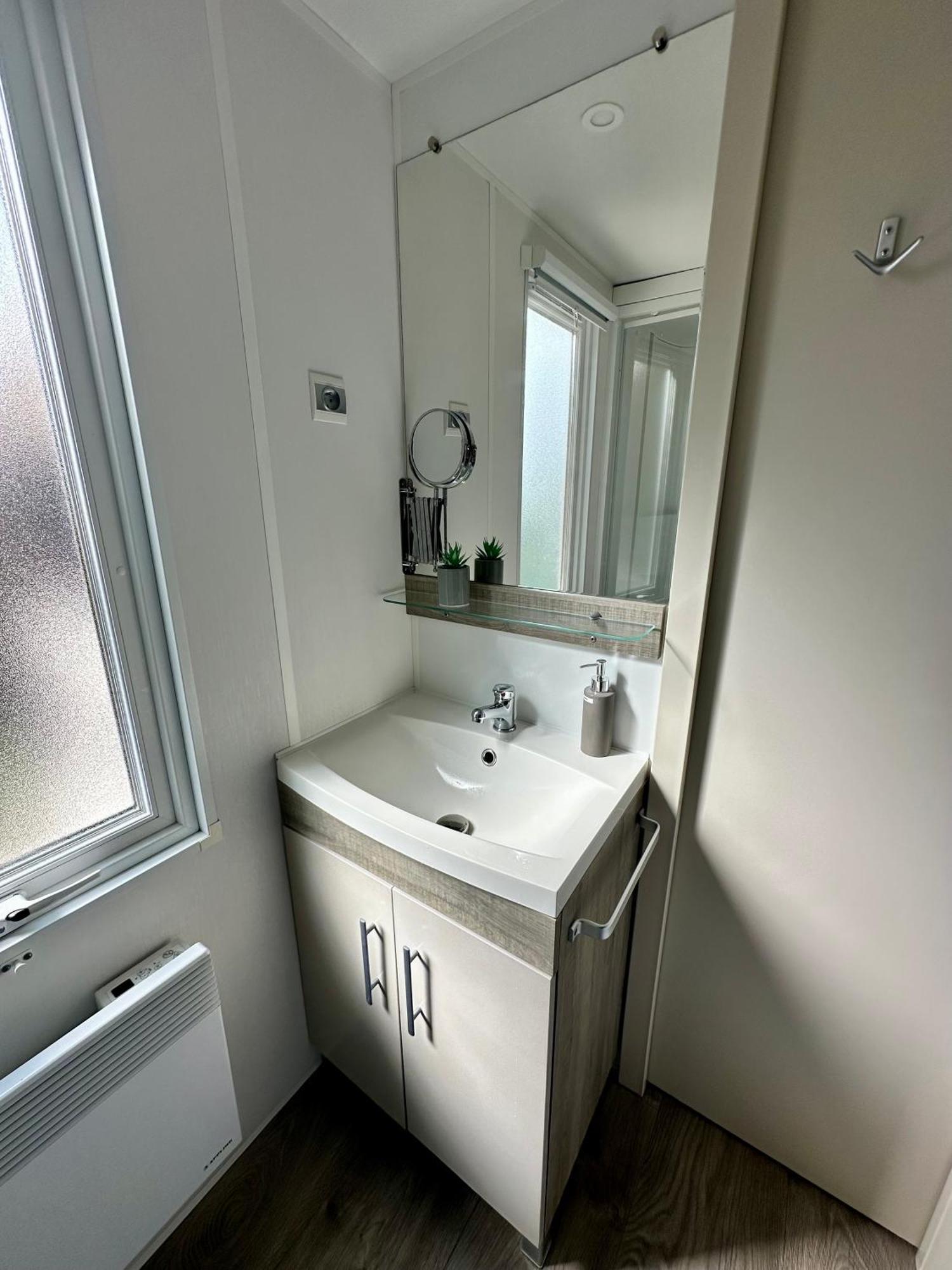 Mobil Home Happiness33 Dans Camping 5 Etoiles Acces Direct Plage Vendays Montalivet Bagian luar foto